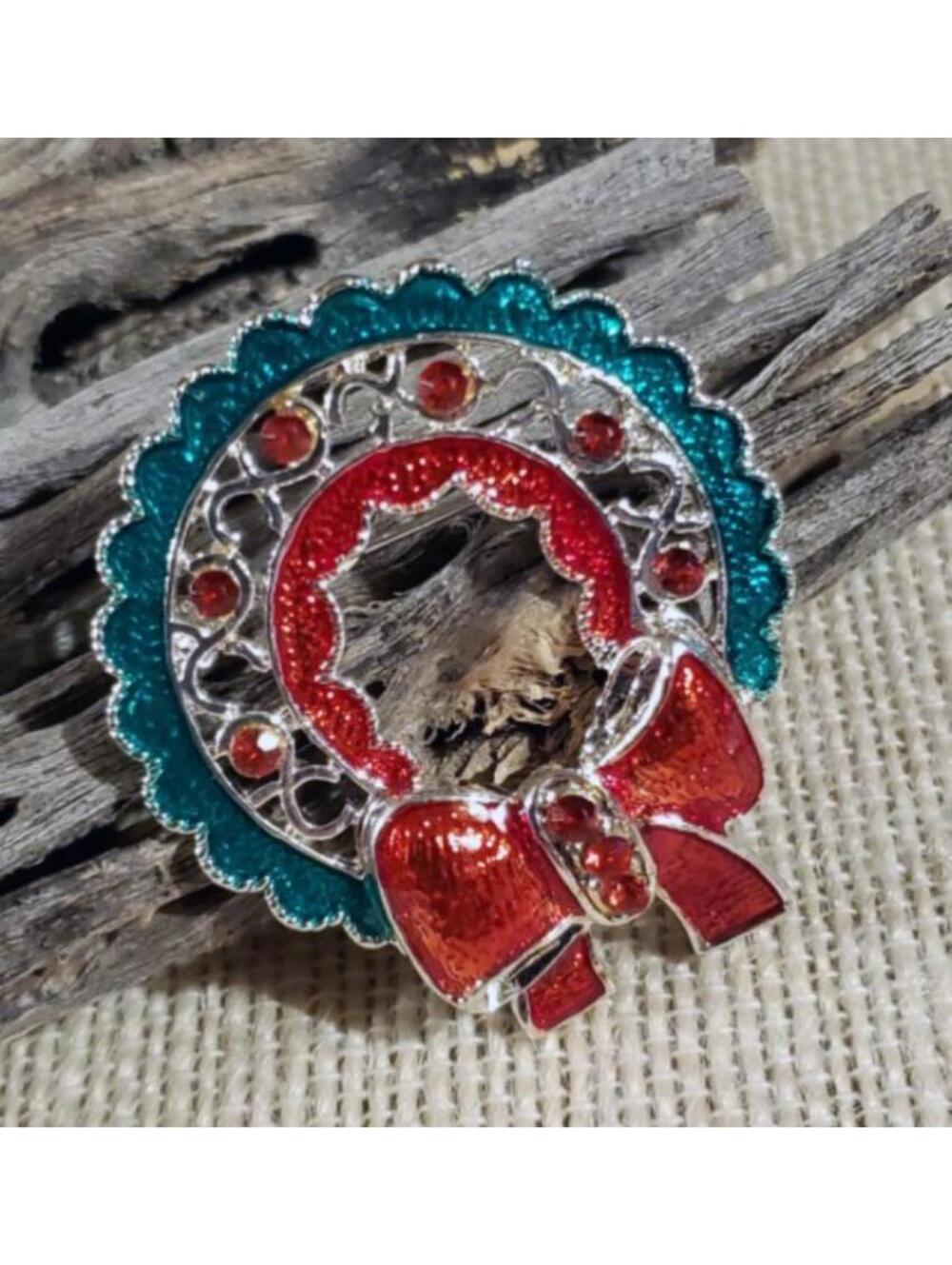 Christmas Wreath Red and Green Crystal Enamel Sweater Pin Brooch
